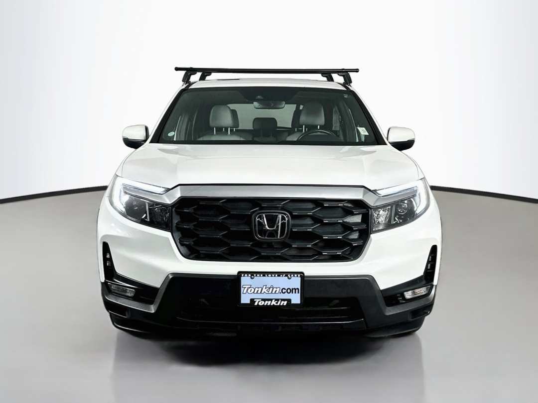 2023 Honda Passport EXL - Image 3