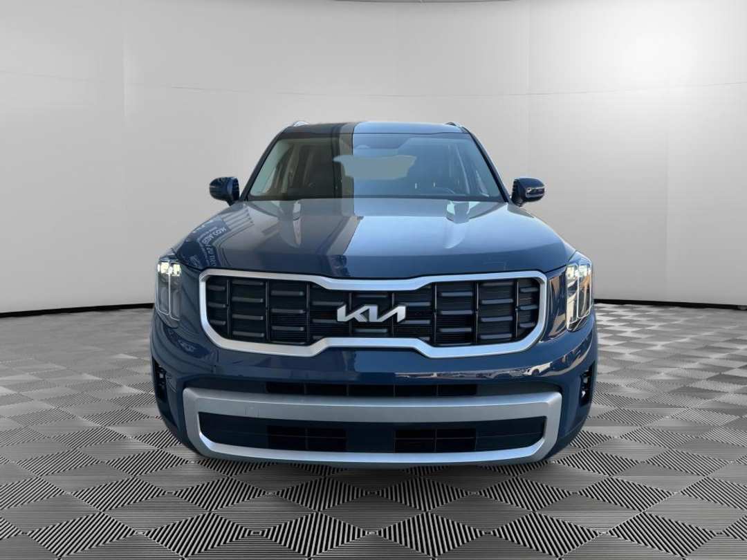 2024 Kia Telluride S - Image 3