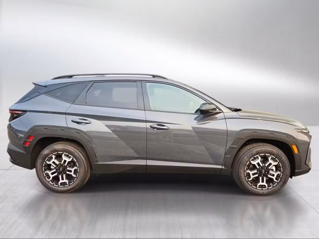 2026 Hyundai Tucson XRT - Image 2