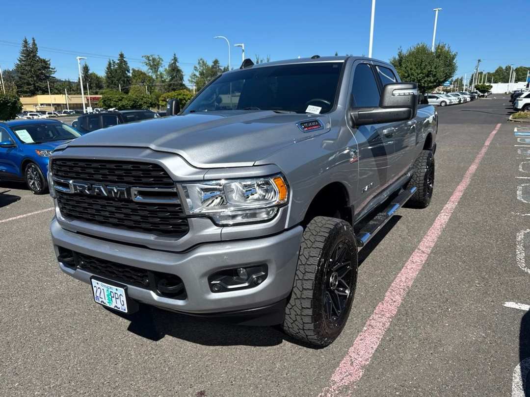 2024 Ram 2500 Big Horn - Image 3
