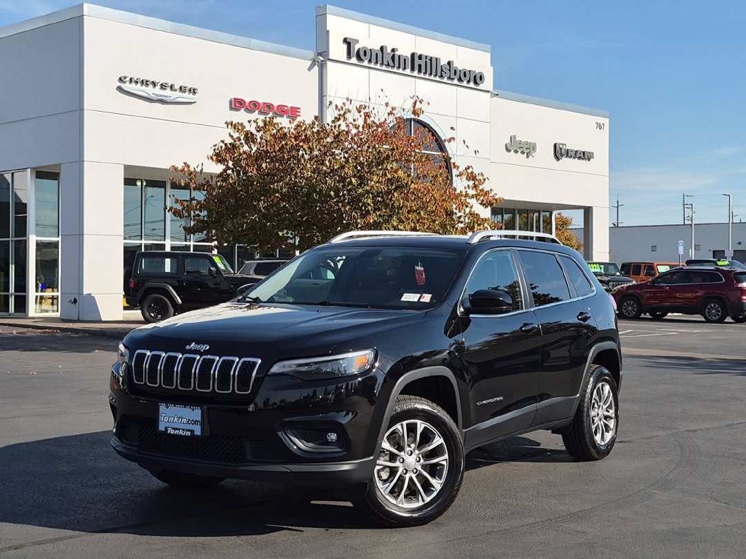 2019 Jeep Cherokee Latitude Plus - Image 2