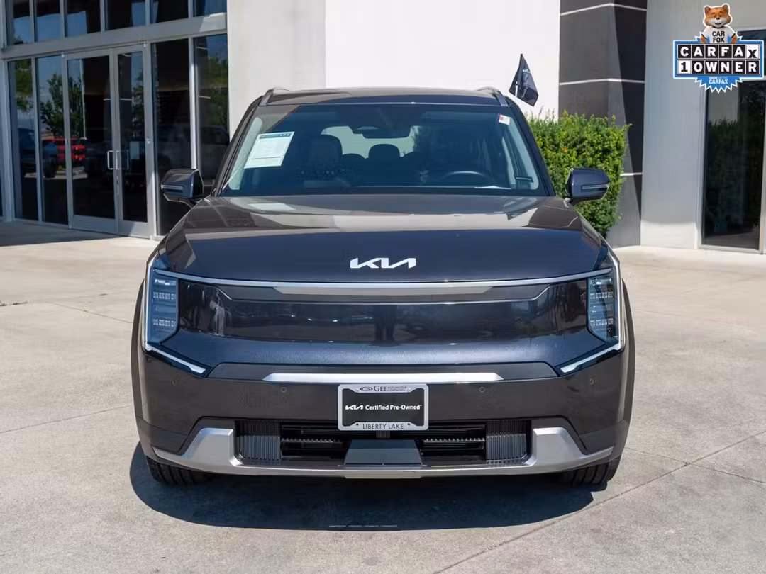 2024 Kia Ev9 Wind - Image 2