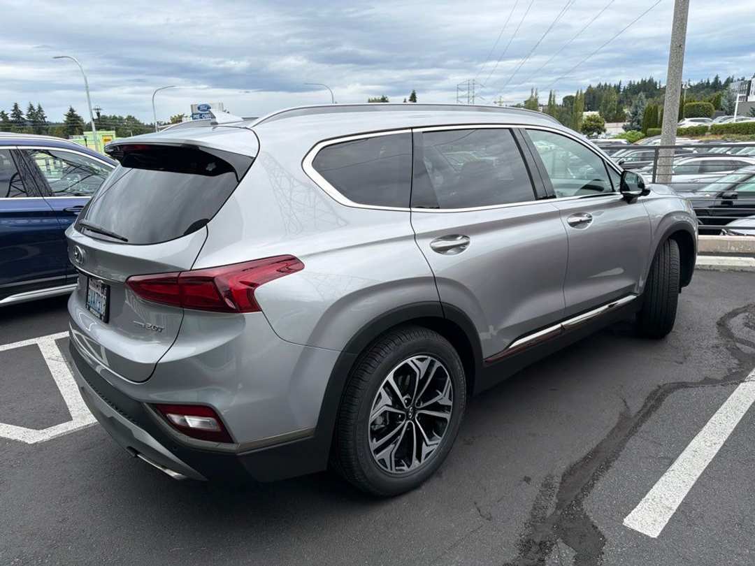 2020 Hyundai Santa Fe Limited - Image 3