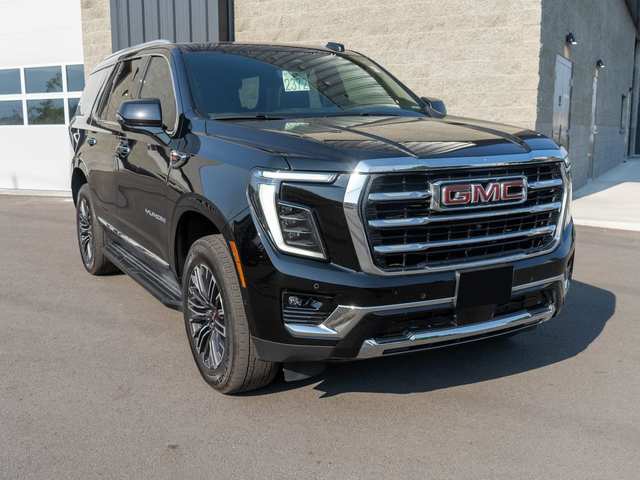 2025 GMC Yukon Elevation