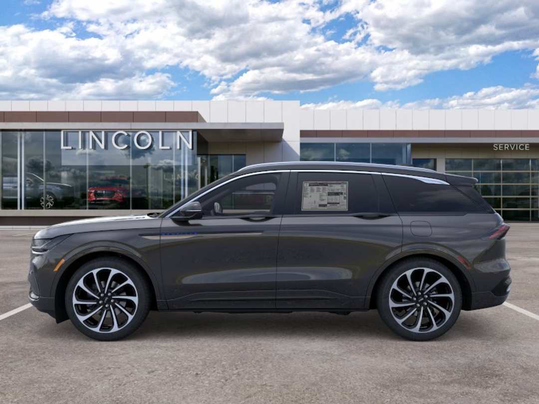 2026 Lincoln Nautilus Black Label - Image 3