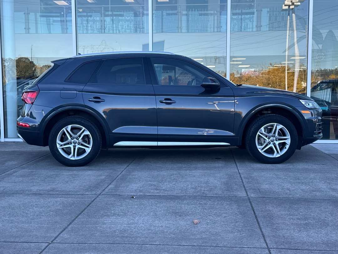 2018 Audi Q5 2.0T Premium - Image 2