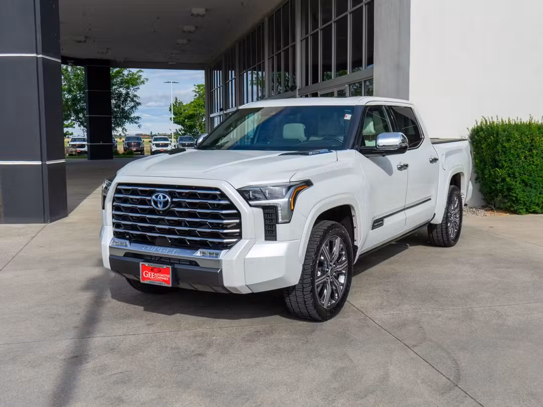 2023 Toyota Tundra Hybrid Capstone - Image 3