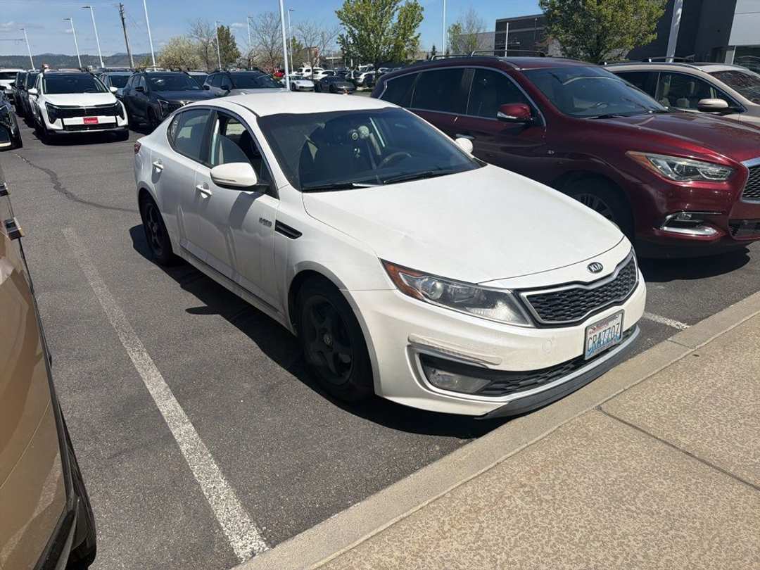 2013 Kia Optima Hybrid LX - Image 2