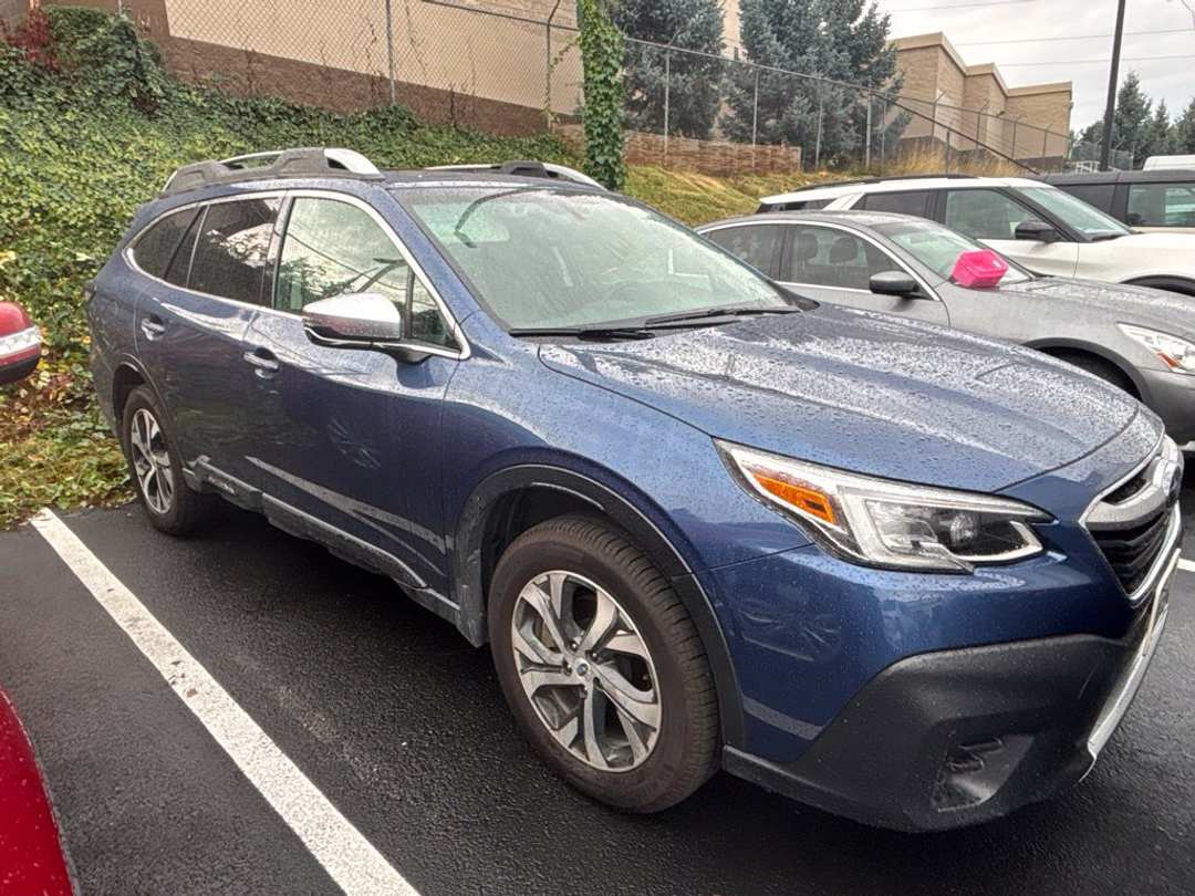 2021 Subaru Outback Touring XT - Image 2