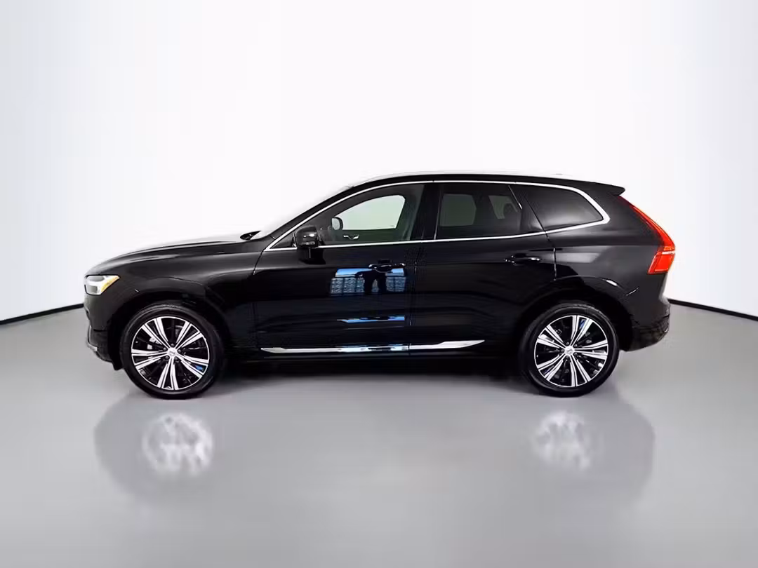2023 Volvo Xc60 B5 Plus Bright Theme - Image 2