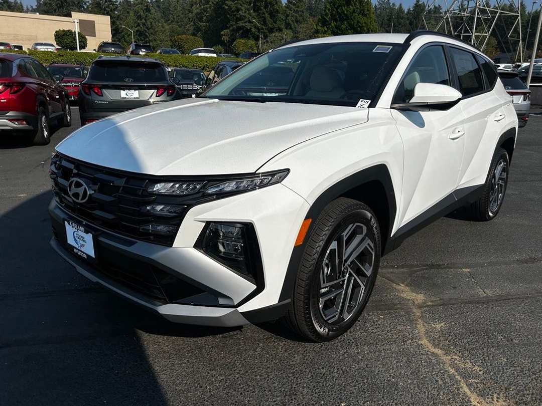 2026 Hyundai Tucson SEL Plus - Image 3