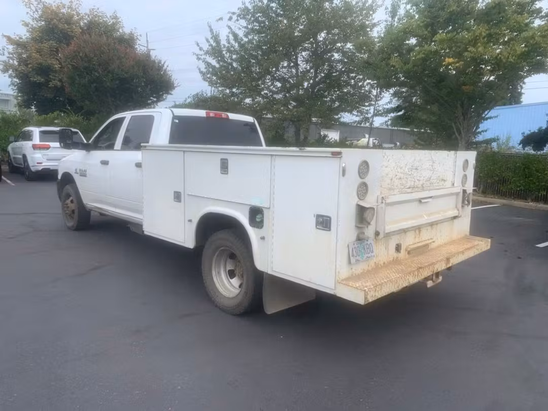 2014 Ram 3500 Tradesman - Image 2