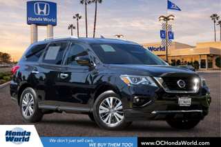 2019 Nissan Pathfinder SV