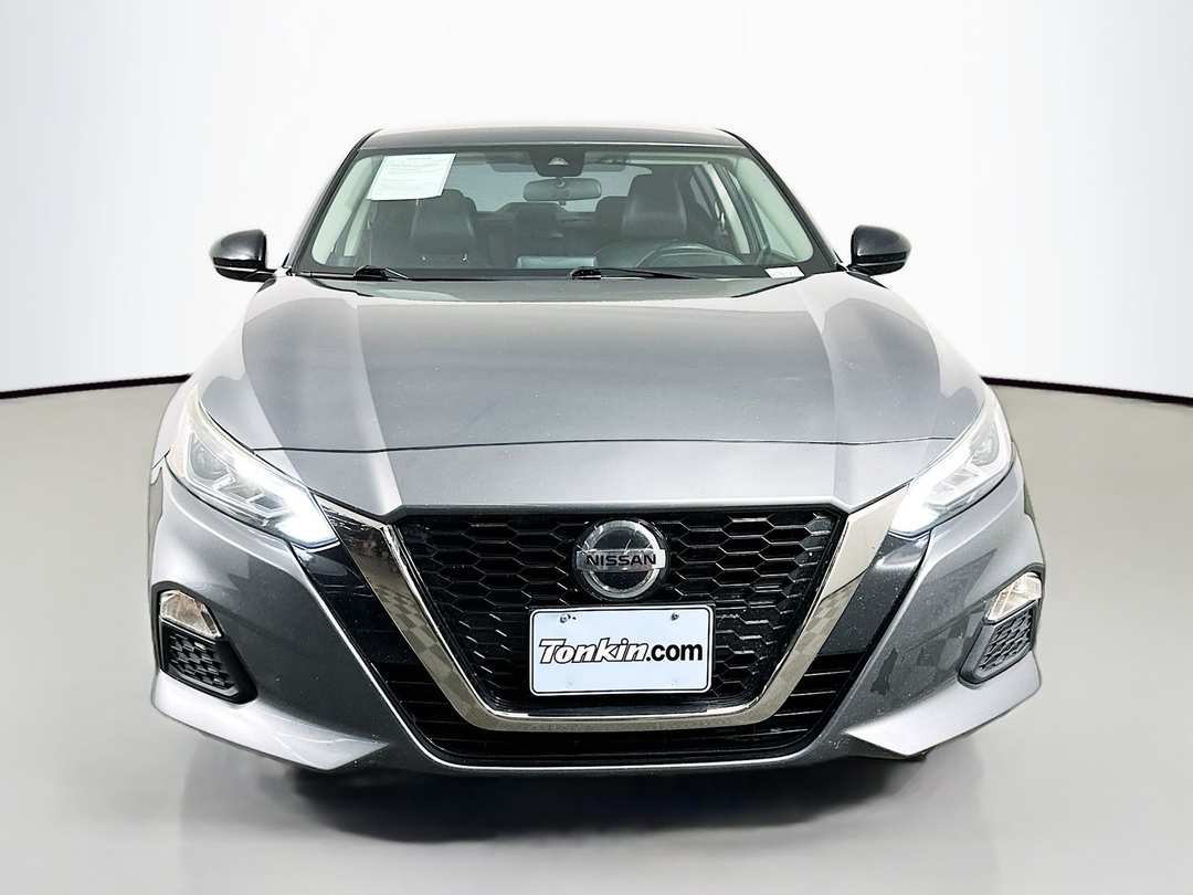 2020 Nissan Altima 2.5 SR - Image 2