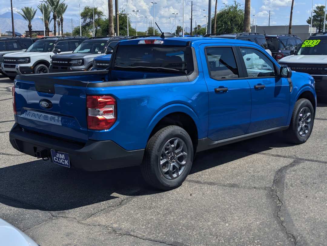 2026 Ford Maverick XLT - Image 2