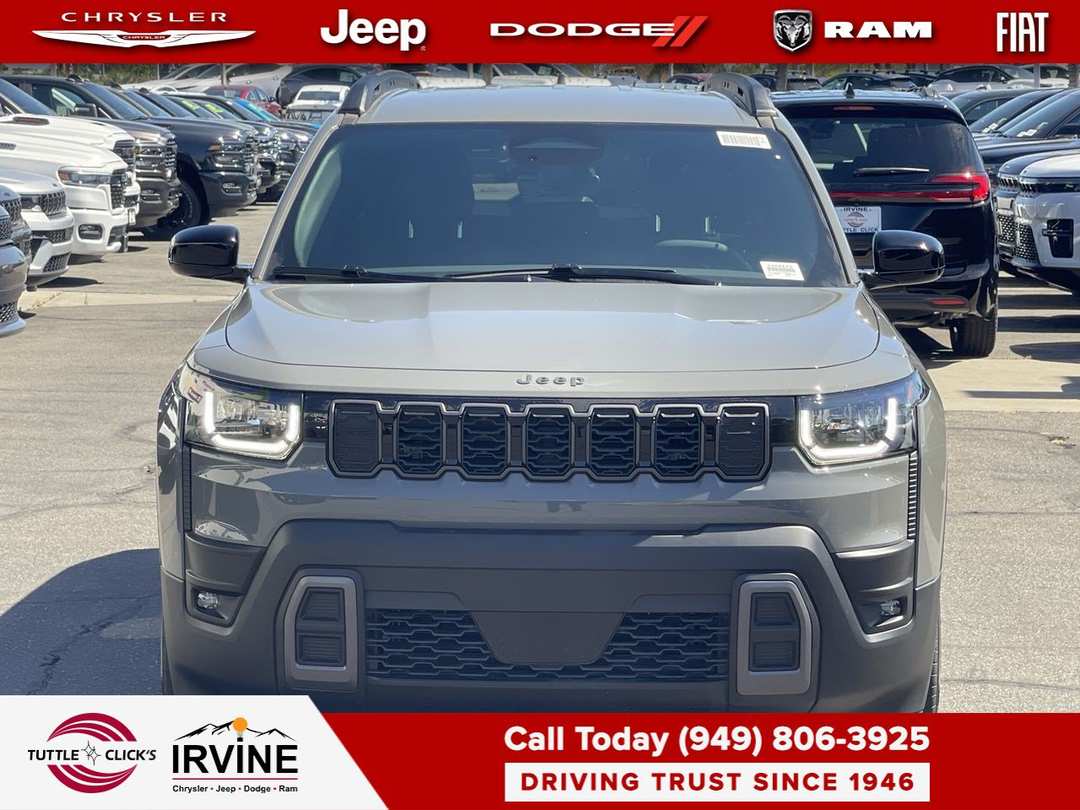 2026 Jeep Cherokee Laredo - Image 2