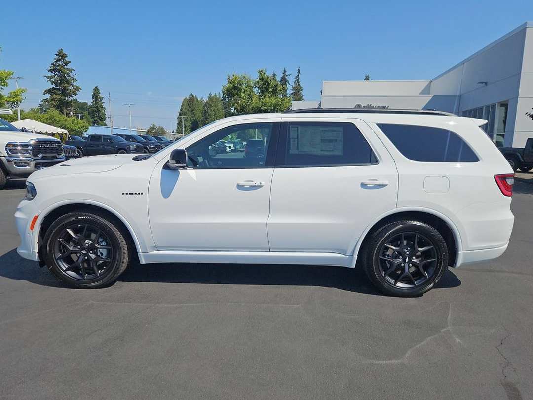 2026 Dodge Durango GT Plus HEMI V8 - Image 3