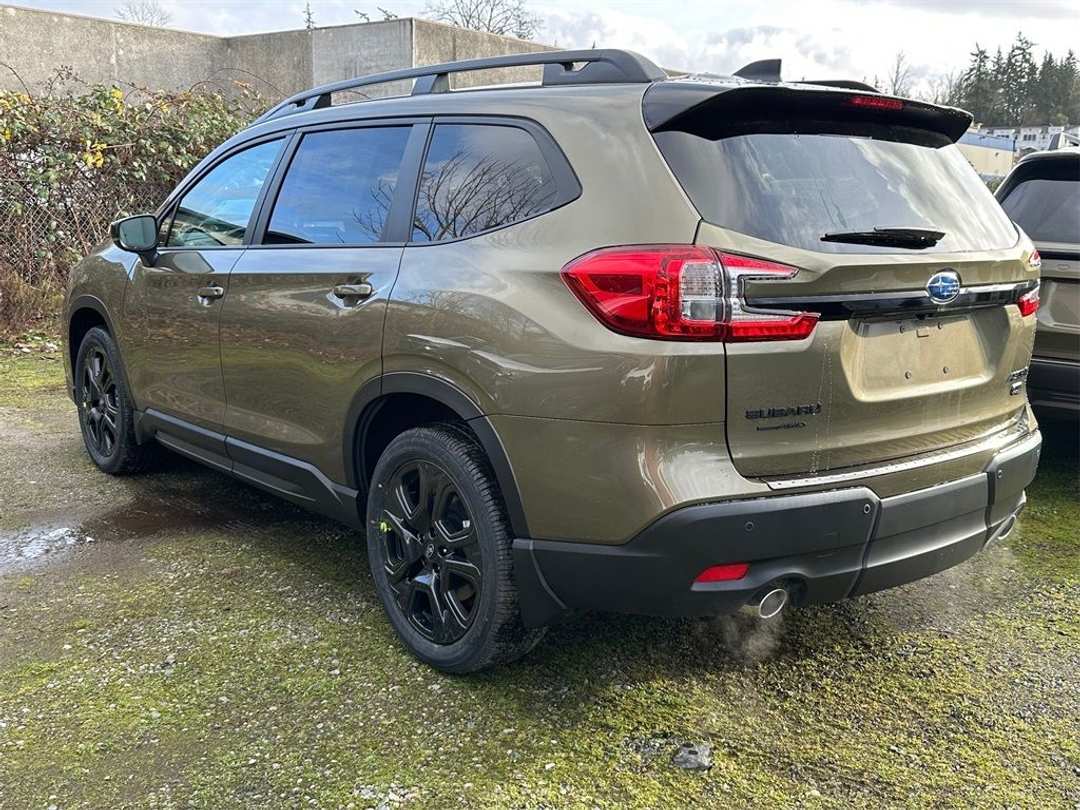 2026 Subaru Ascent Onyx Edition Touring - Image 3