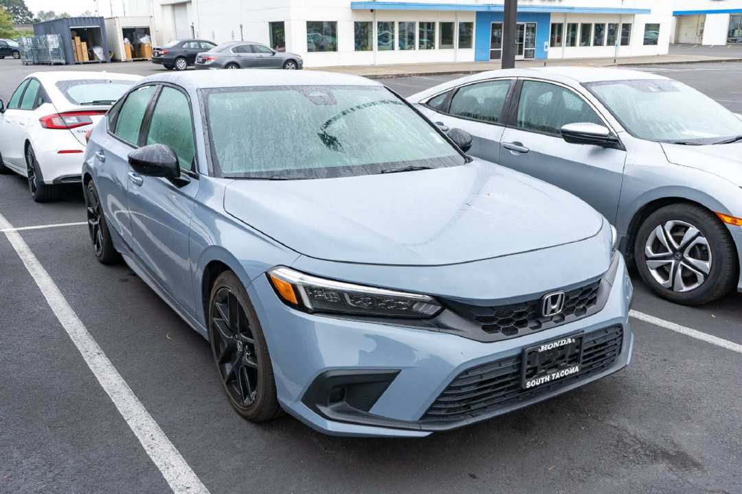 2024 Honda Civic Sport - Image 3