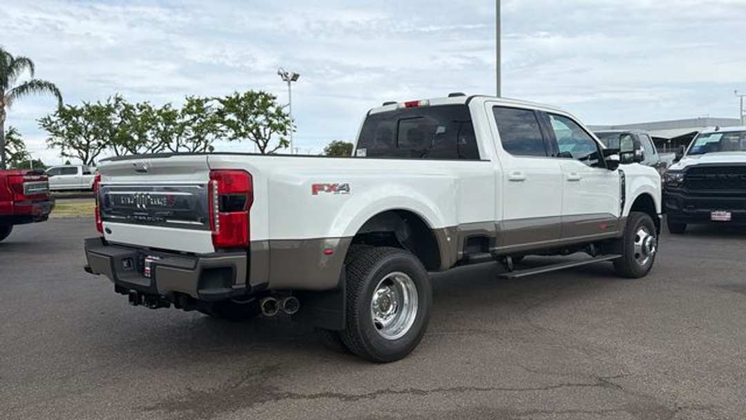 2026 Ford F-350Sd King Ranch - Image 3