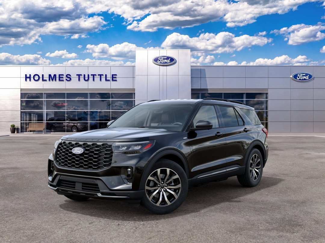 2027 Ford Explorer STLine - Image 2