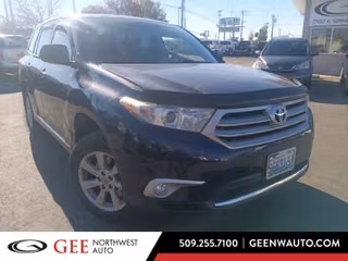 2013 Toyota Highlander SE