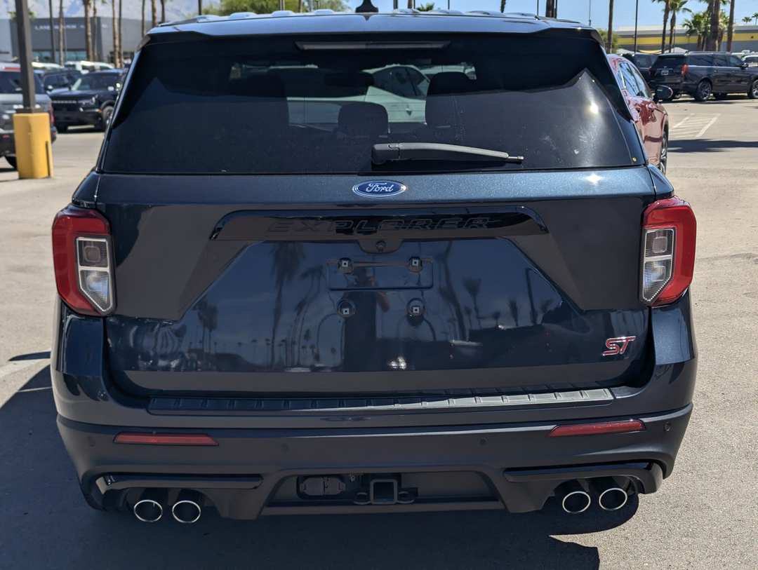 2022 Ford Explorer ST - Image 3