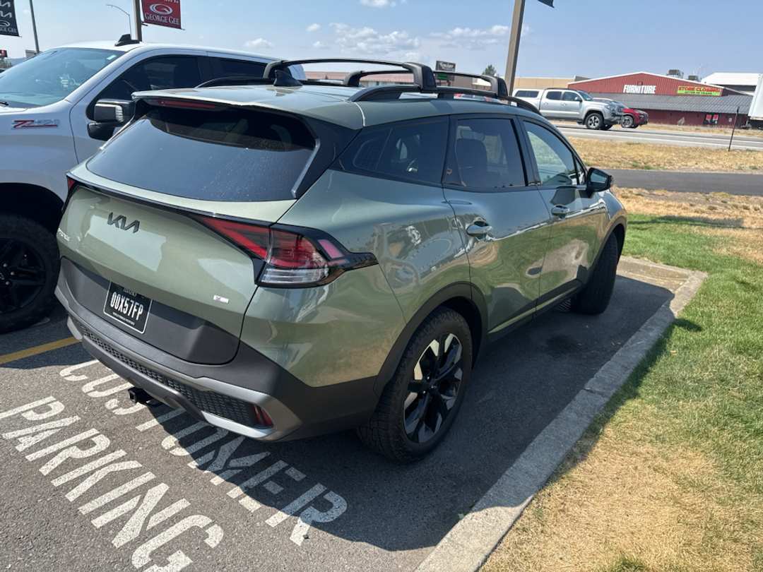 2024 Kia Sportage XLine - Image 2