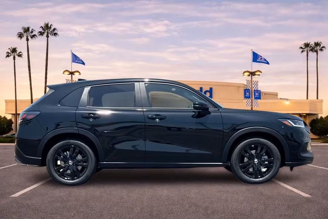 2027 Honda HR-V Sport - Image 3