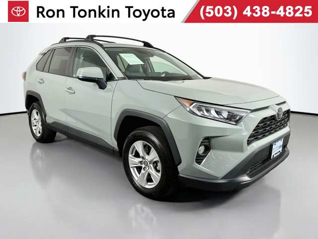 2020 Toyota Rav4 XLE