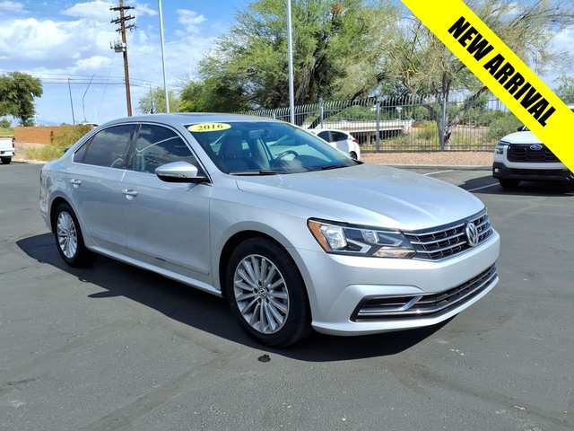 2016 Volkswagen Passat 1.8T SE