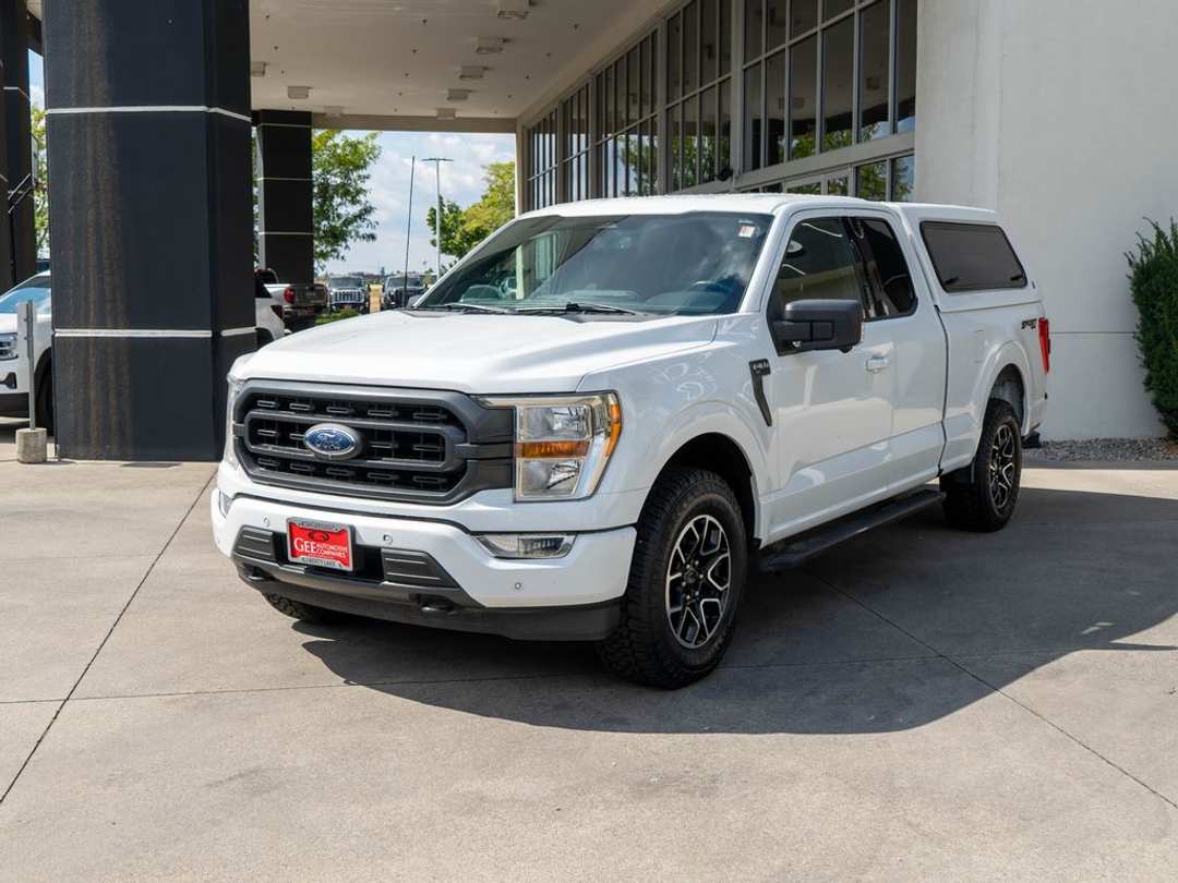 2022 Ford F-150 XLT - Image 3