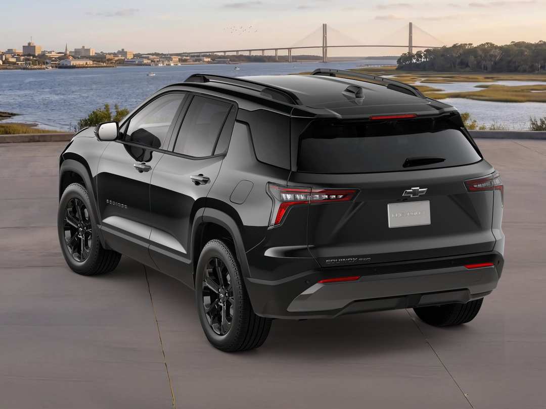 2027 Chevrolet Equinox LT - Image 2