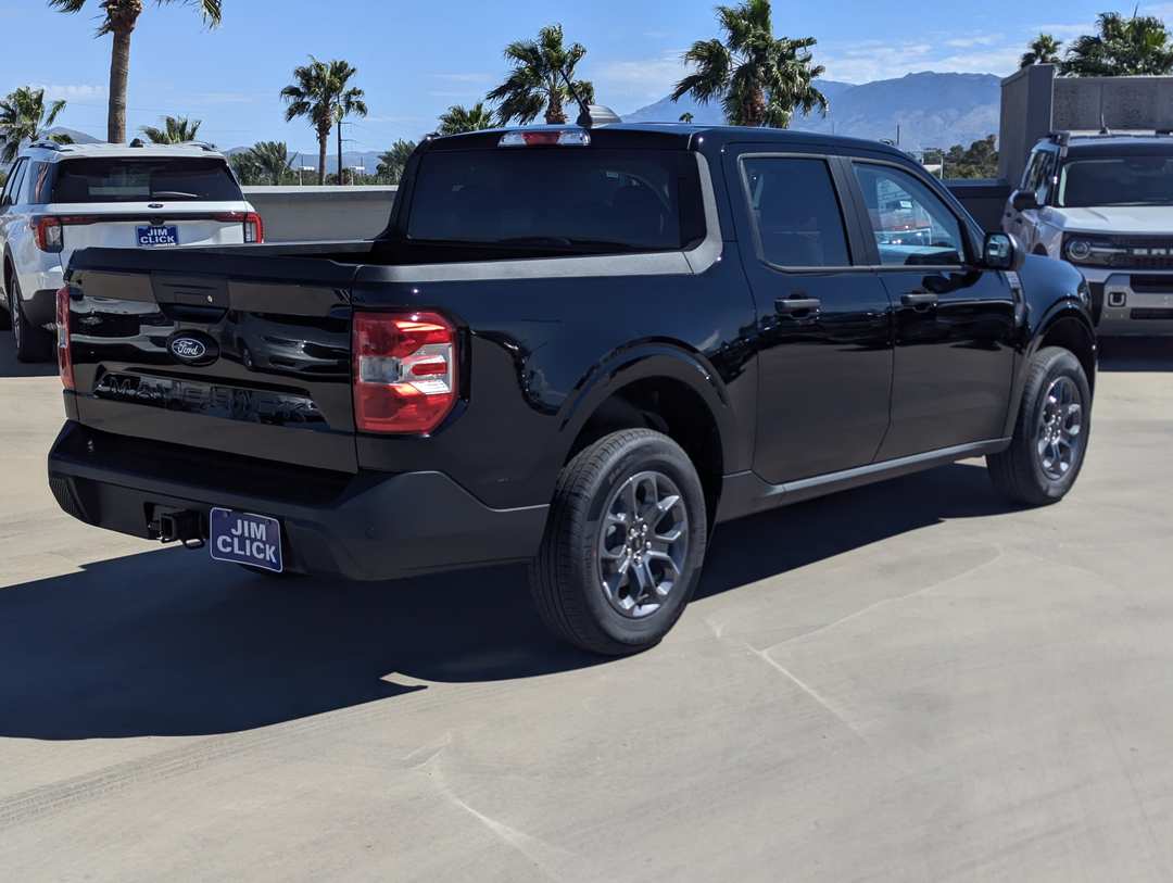 2026 Ford Maverick XLT - Image 2