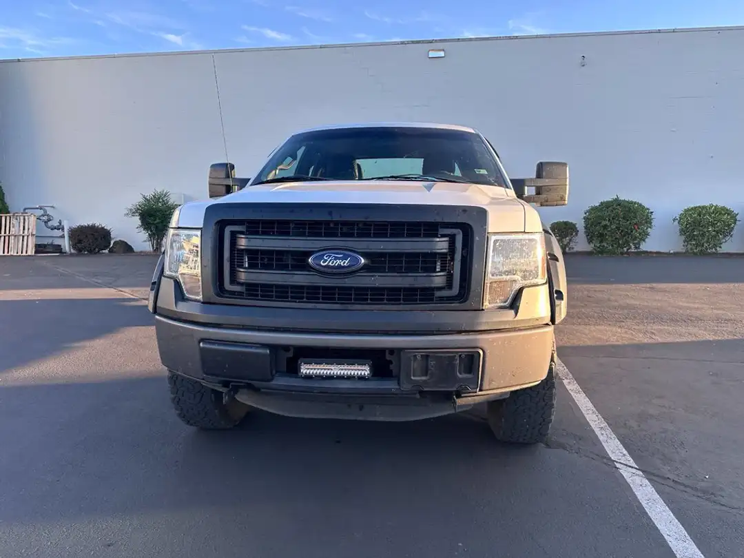 2013 Ford F-150 XL - Image 2