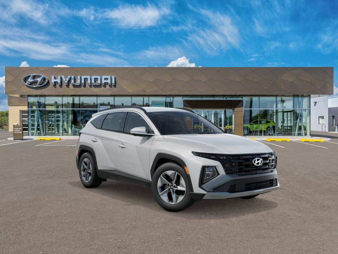 2026 Hyundai Tucson Hybrid SEL Convenience - Image 2