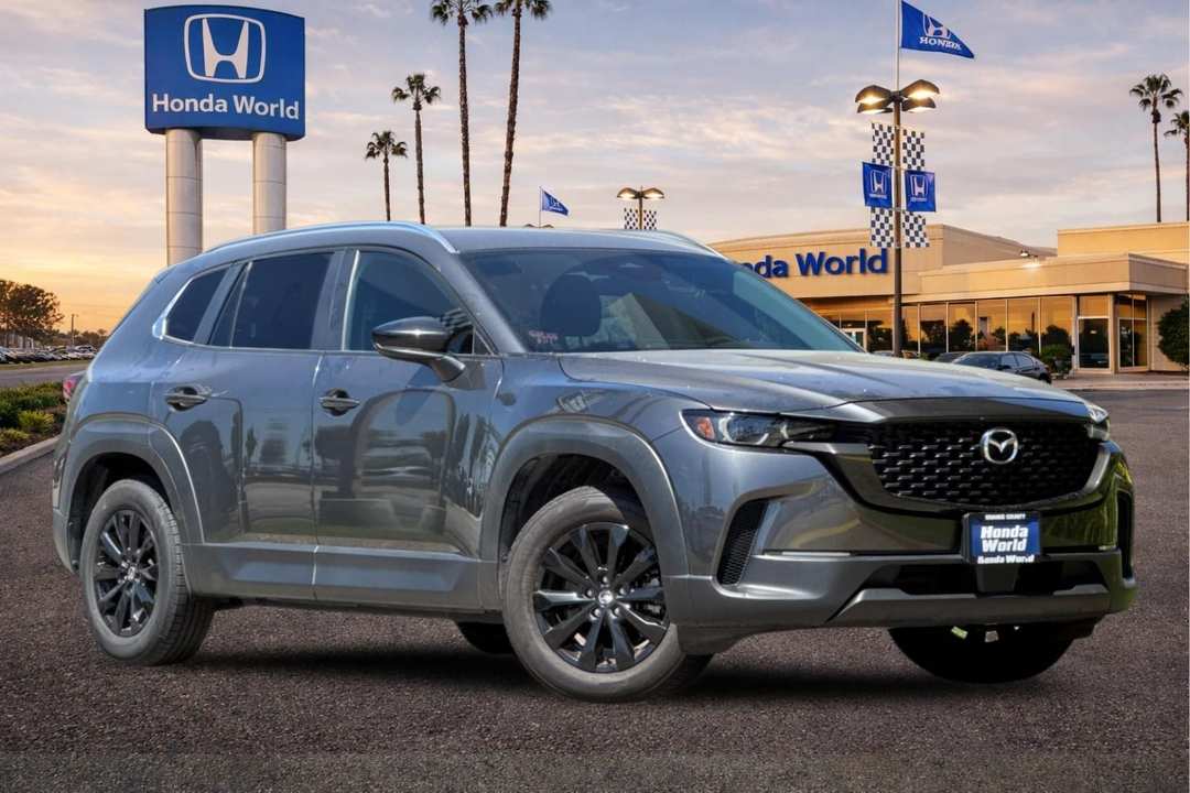 2025 MAZDA Cx-50 2.5 S Preferred Package - Image 2