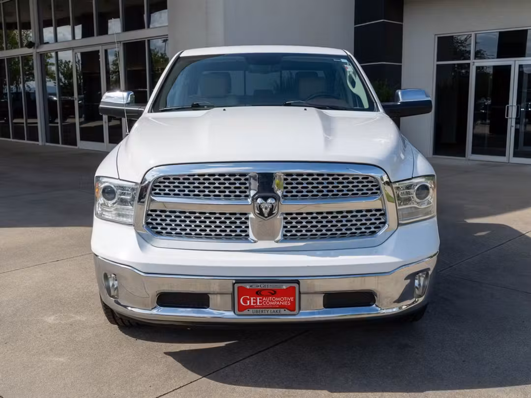 2015 Ram 1500 Laramie - Image 2