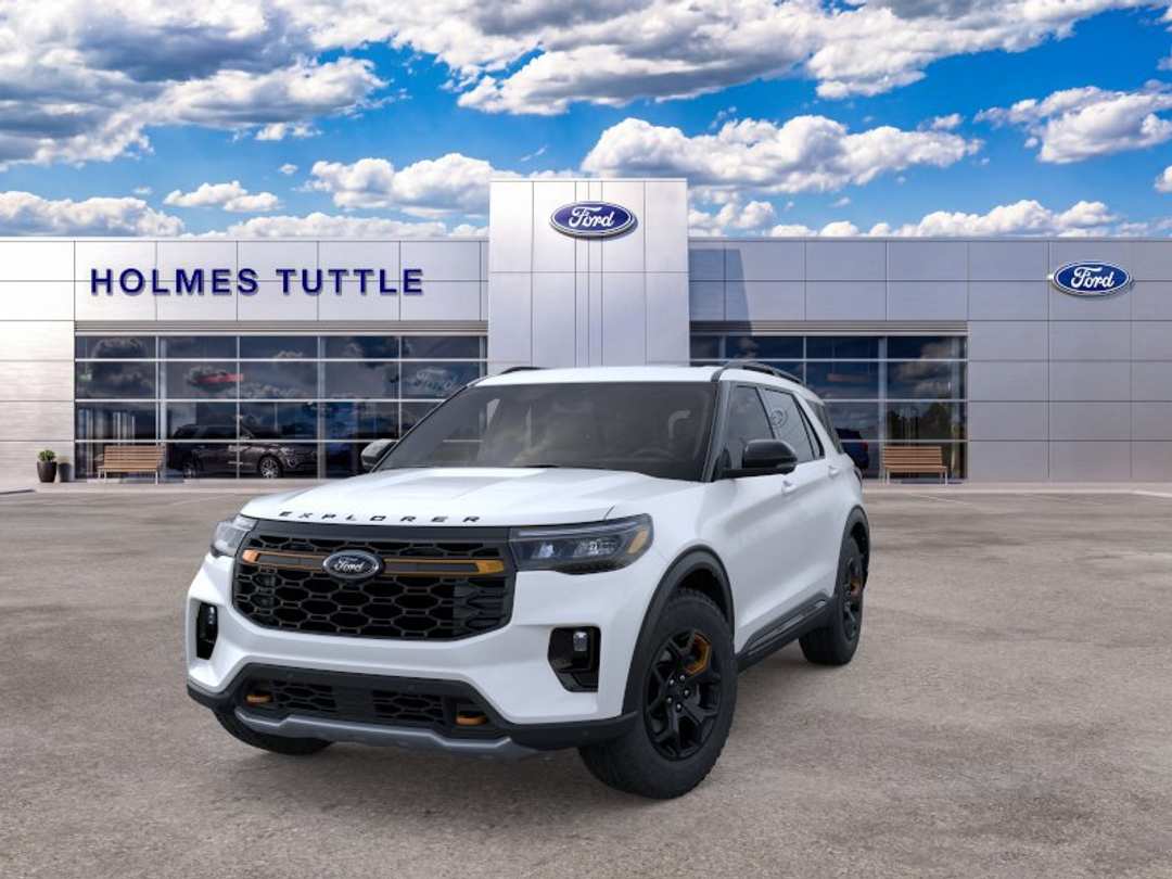 2026 Ford Explorer Tremor - Image 2
