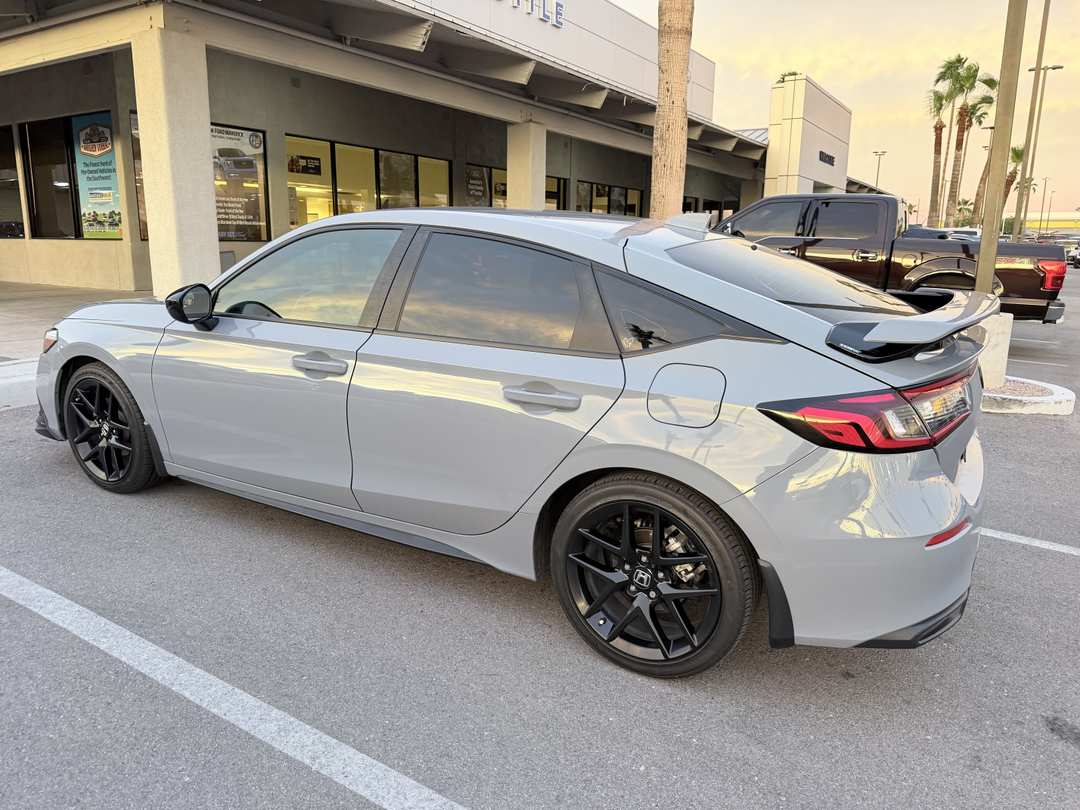 2024 Honda Civic Sport - Image 2
