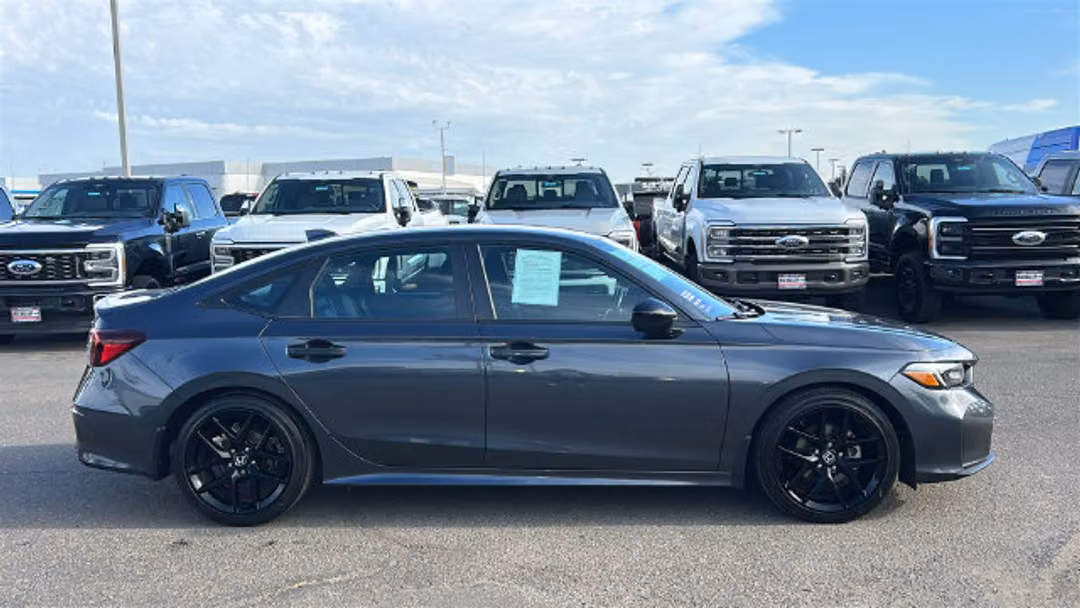 2025 Honda Civic Sport - Image 2