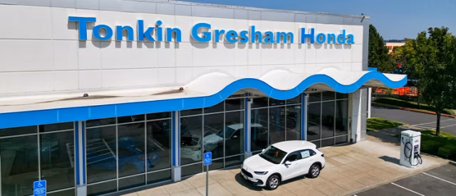 Tonkin Gresham Honda dealership exterior