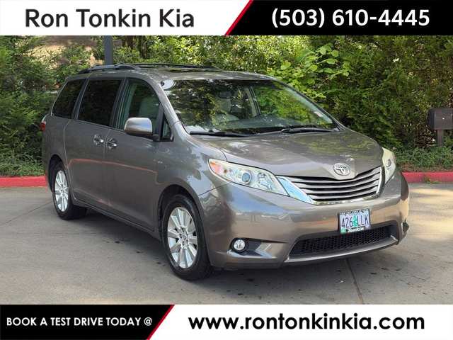 2016 Toyota Sienna XLE