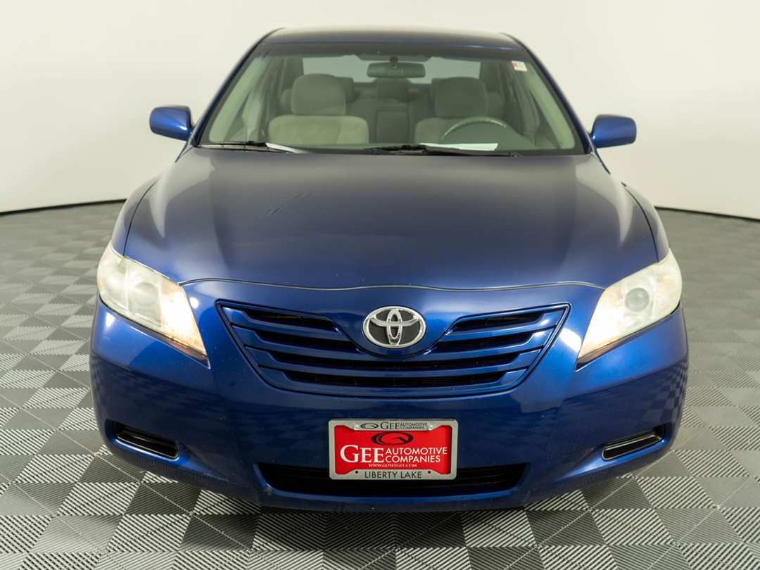 2007 Toyota Camry LE - Image 2