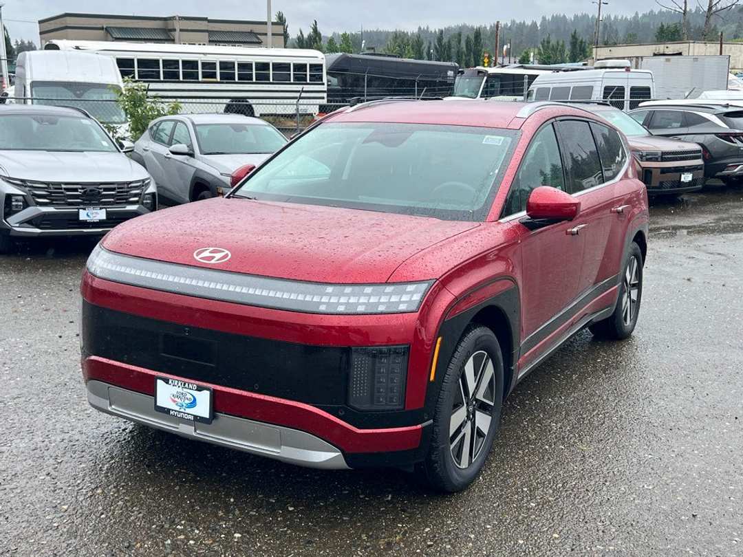 2026 Hyundai Ioniq 9 SEL - Image 3