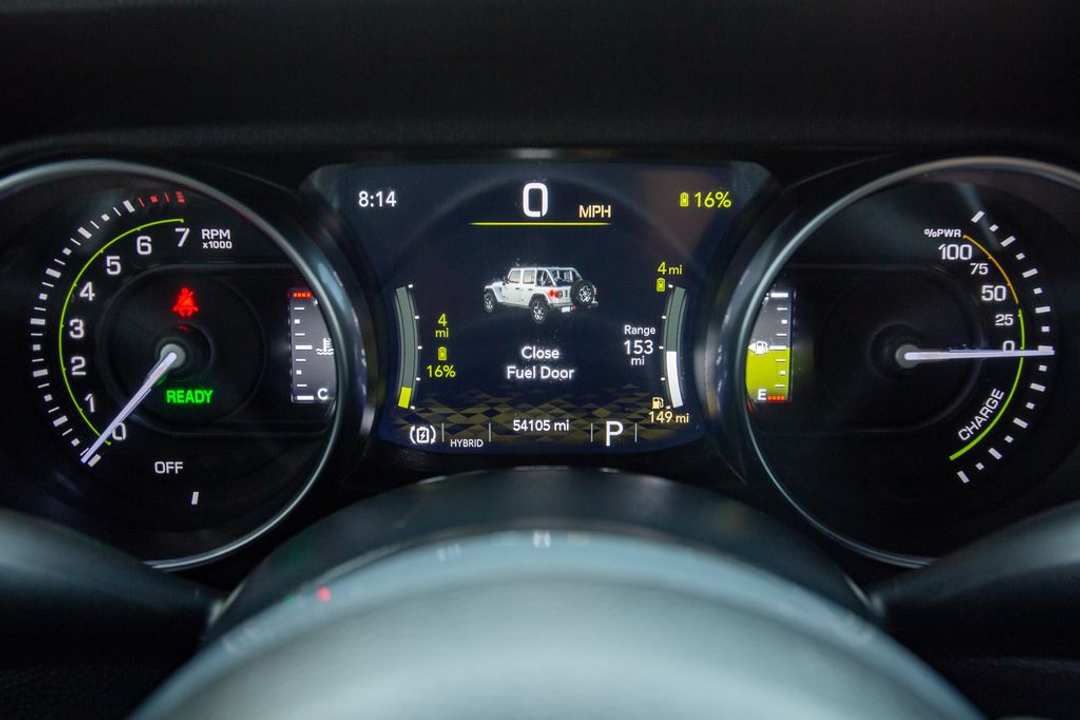 2022 Jeep Wrangler Unlimited Sahara 4xe - Image 3