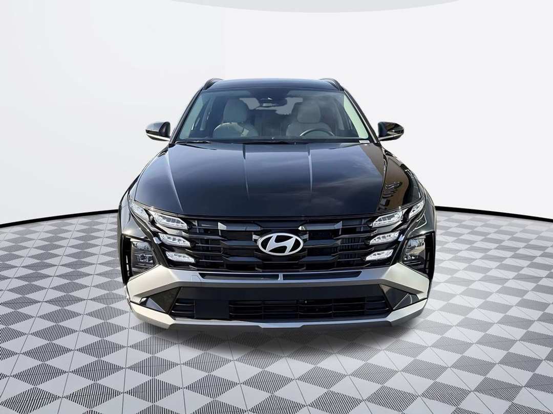 2026 Hyundai Tucson Hybrid SEL - Image 3