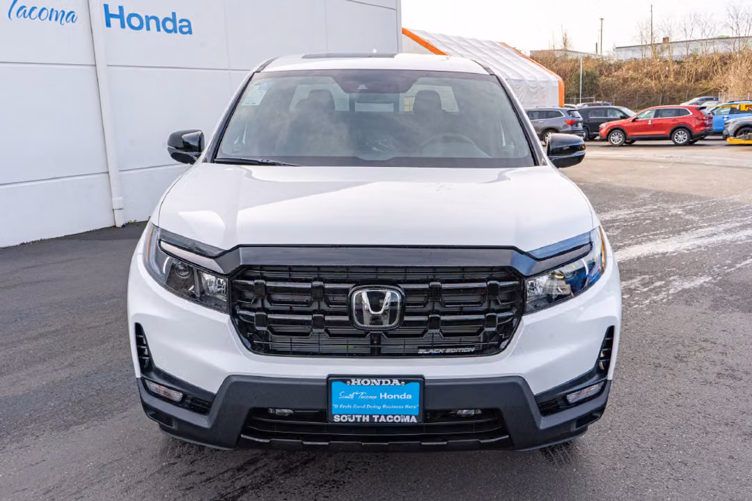 2026 Honda Ridgeline Black Edition - Image 3
