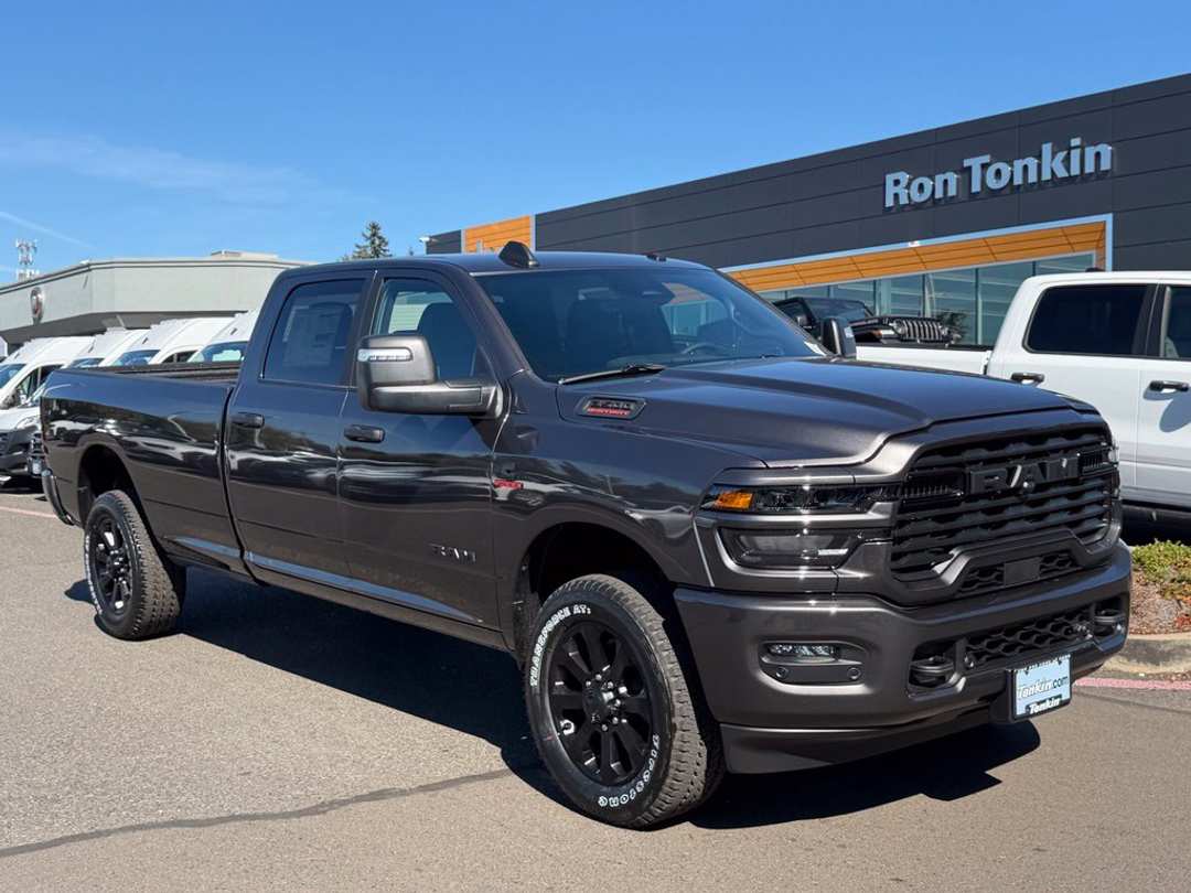 2027 Ram 3500 Big Horn - Image 2