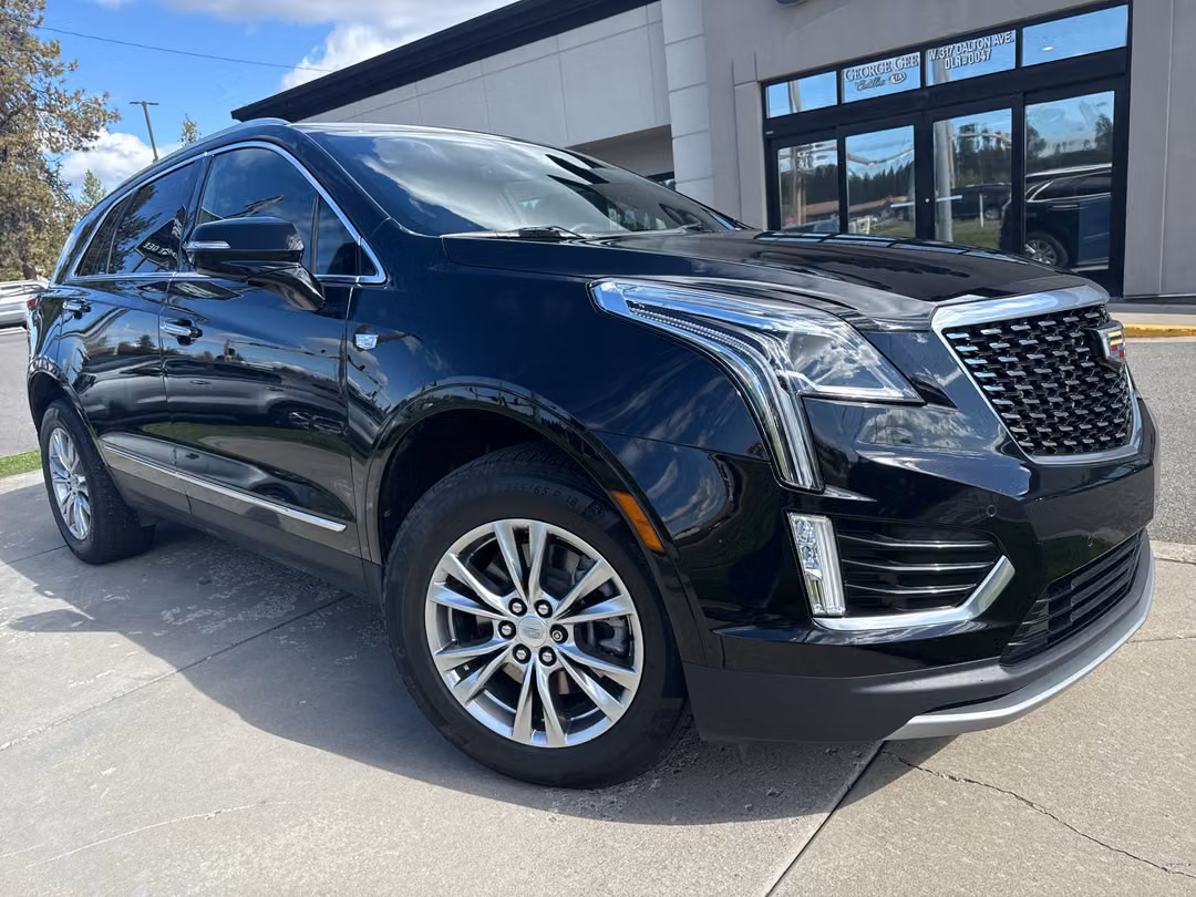 2022 Cadillac Xt5 Premium Luxury - Image 2